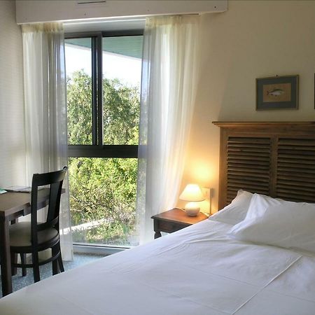 Auberge Du Cabestan Hotel Audierne Esterno foto