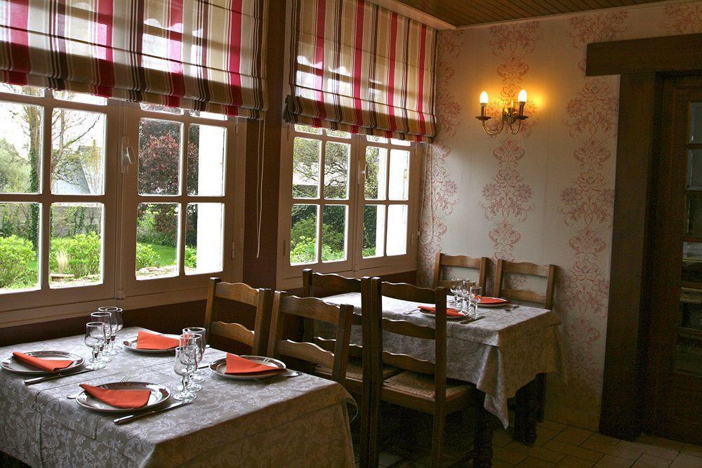 Auberge Du Cabestan Hotel Audierne Esterno foto
