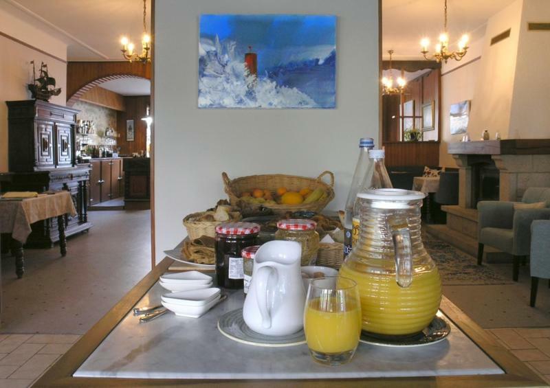 Auberge Du Cabestan Hotel Audierne Esterno foto